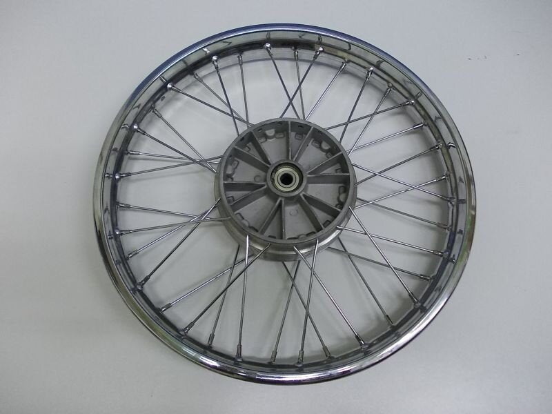 Jawa Sport 19" Wheel, Chrome Spokes
