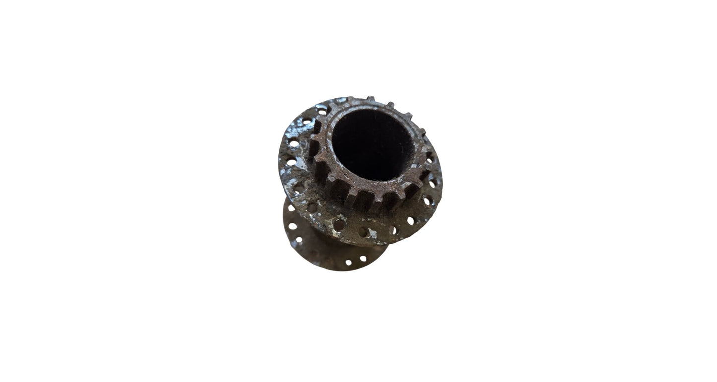 Wheel hub Jawa Pérák, newer version, used