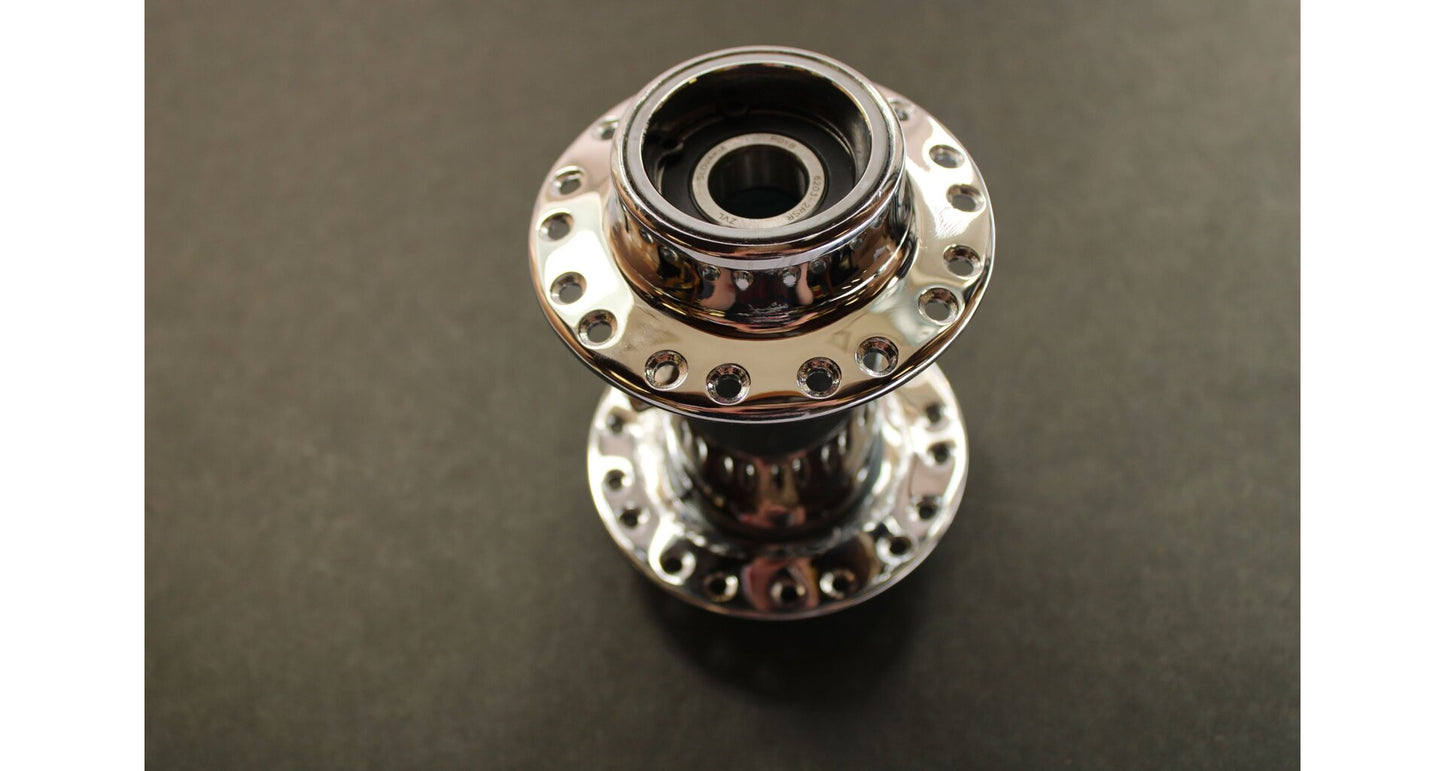 Jawa Pérák wheel hub complete, chrome, communist type