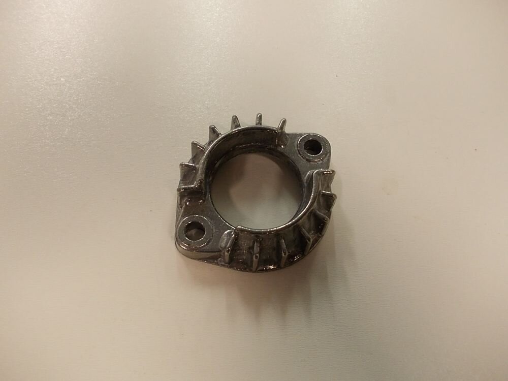 Exhaust elbow nut 638-640