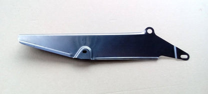 Chain cover - Jawa Pérák - lower, mounted on toolbox