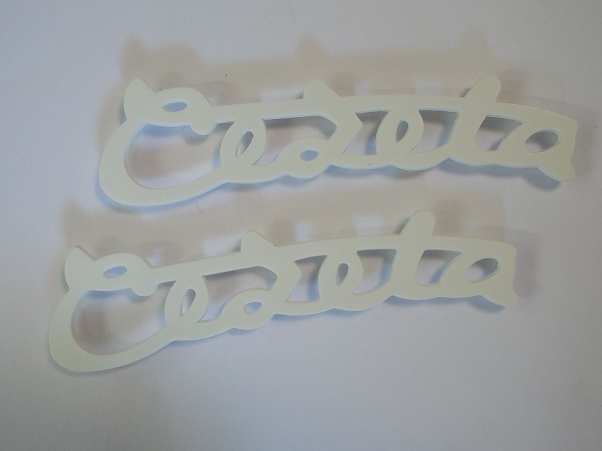 Čezeta emblem, plastic logo