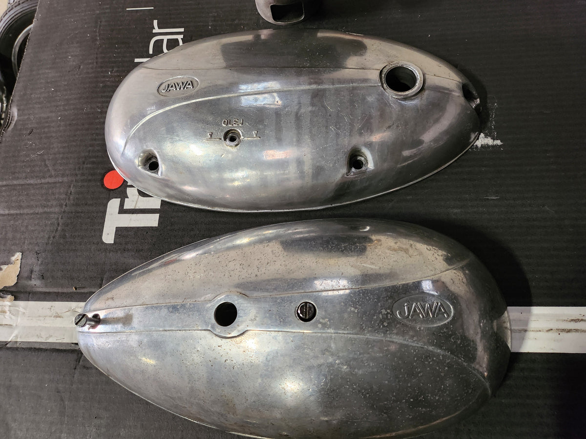 Jawa 353 head, Cylinder with Almet 0.75 piston,studds, clutch and magnet cover- used