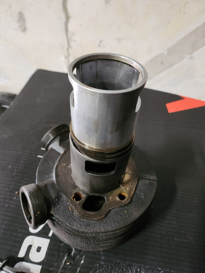 Jawa 353 head, Cylinder with Almet 0.75 piston,studds, clutch and magnet cover- used