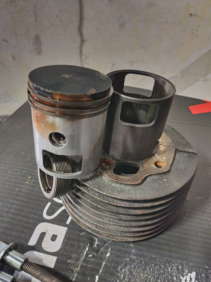 Jawa 353 head, Cylinder with Almet 0.75 piston,studds, clutch and magnet cover- used