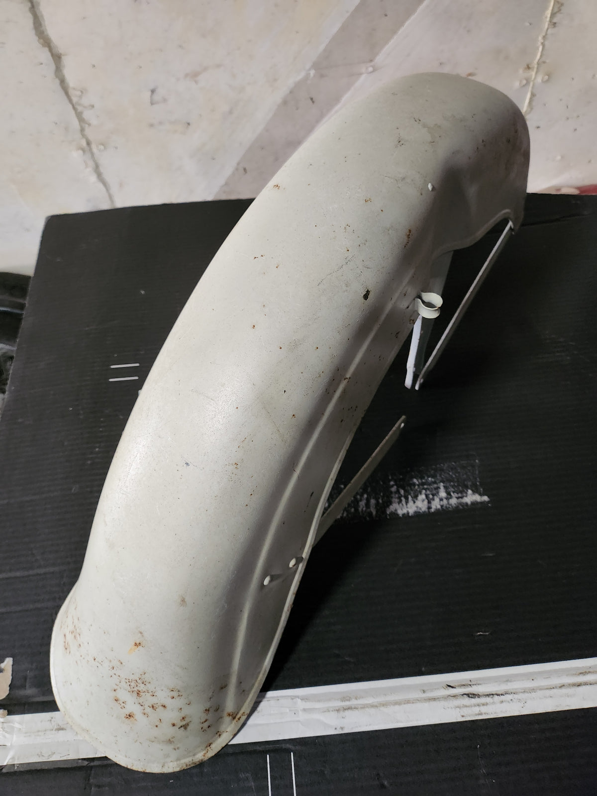 Jawa 353/354, Yezdi Model-B Front Mudguard