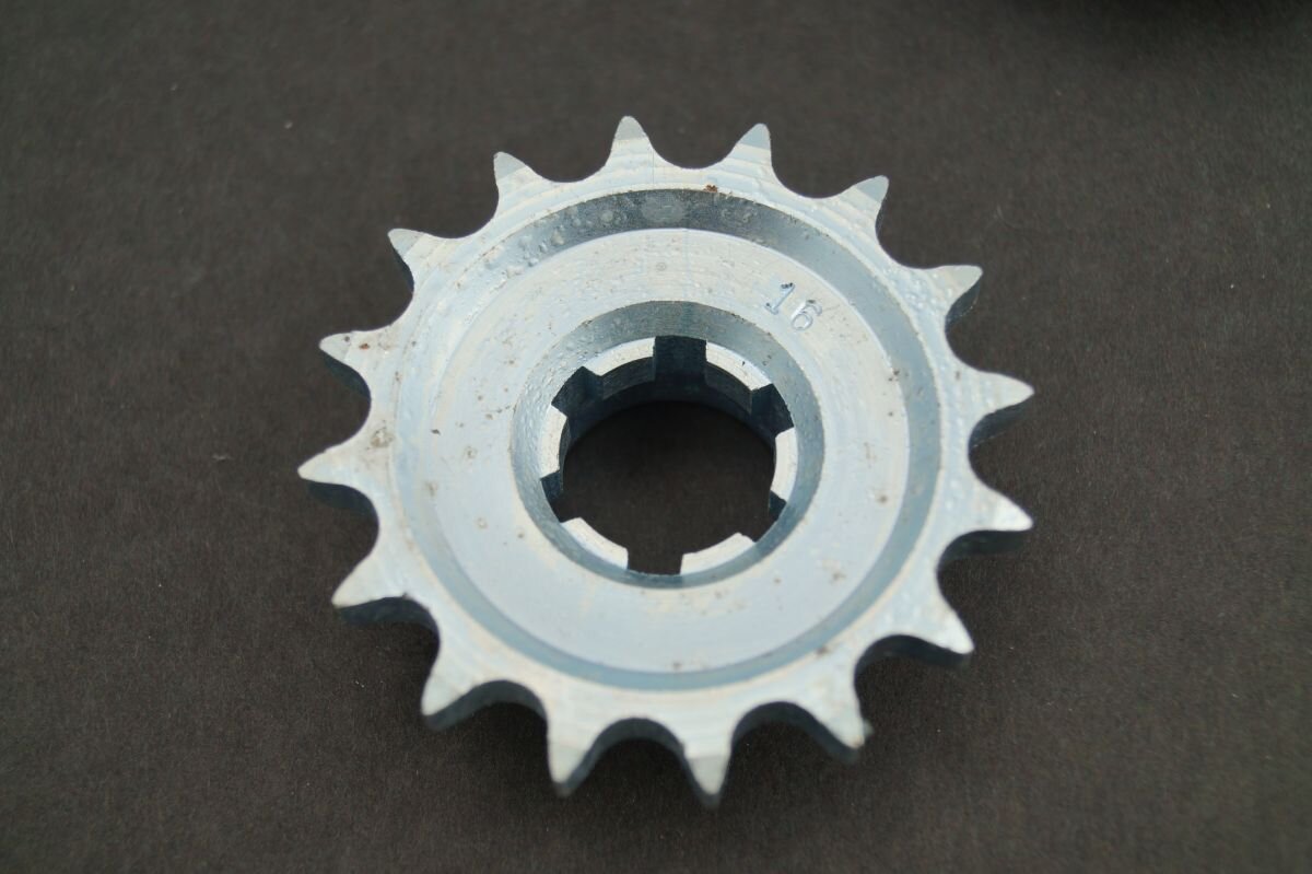 Secondary Chain Sprocket Jawa Springer 16 Teeth