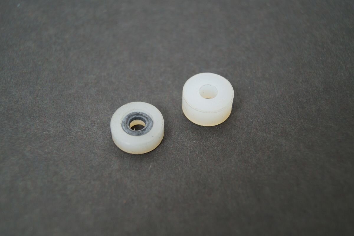 Output gear seal + plug with ring Jawa ČZ 14mm set