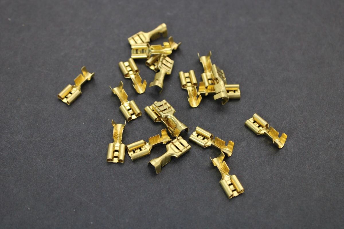 Flat Connector Terminal Female 2.5mm