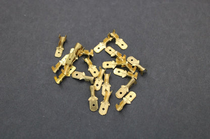 Flat Connector Male 2.5mm Brass