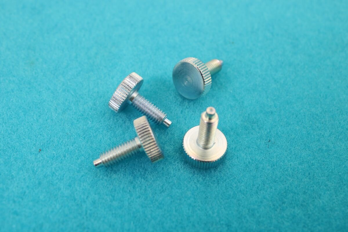 Throttle lock screw Jawa Sport Californian Bizon